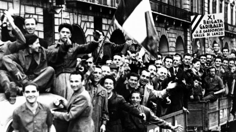 Antologie, storia e canti di liberazione: i consigli di lettura di Interlinea per il 25 aprile